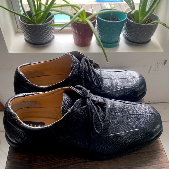 G.H.Bass Leather Mens Shoes - Picture 2 of 4